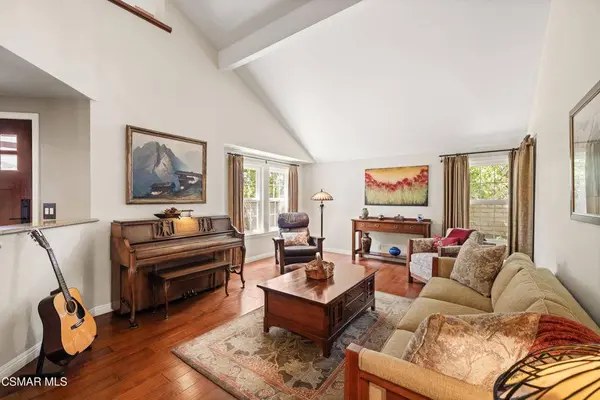 5043 Evanwood AVE, Oak Park, CA 91377