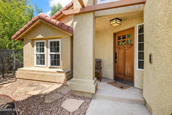 5043 Evanwood AVE, Oak Park, CA 91377