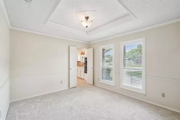 2608 Timberleaf Drive, Carrollton, TX 75006