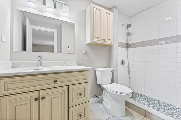10 Roberts St #14, Somerville, MA 02145