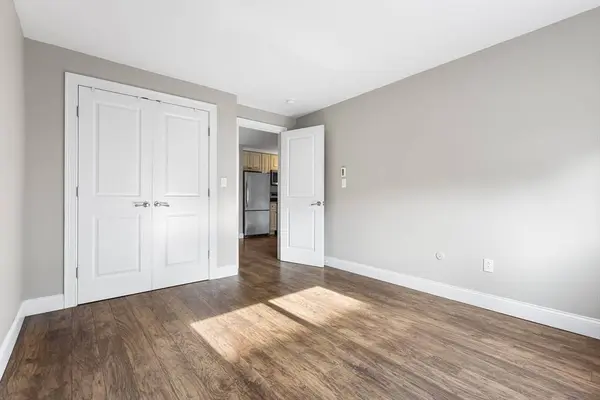10 Roberts St #14, Somerville, MA 02145
