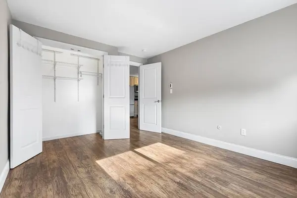 10 Roberts St #14, Somerville, MA 02145