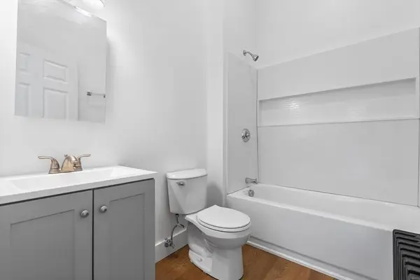 114 Haverhill St, North Reading, MA 01864