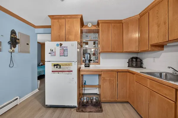 E2 Colonial Dr #4, Andover, MA 01810