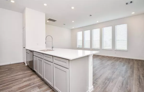 21138 Castroville Way, Cypress, TX 77433