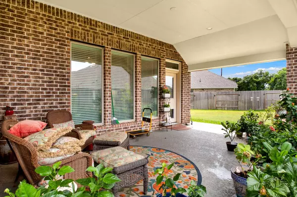 19334 Belmont Stakes WAY, Tomball, TX 77377