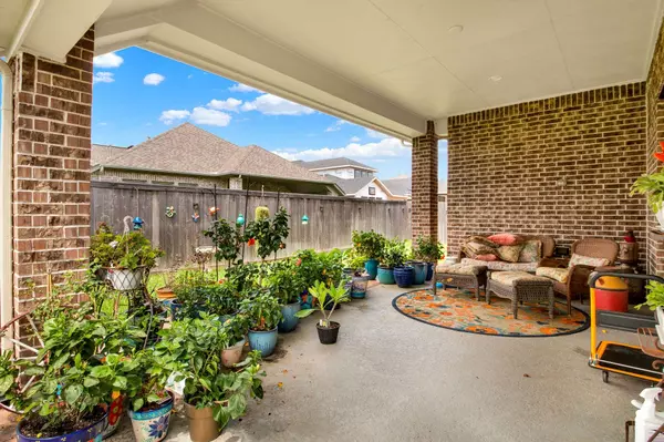 19334 Belmont Stakes WAY, Tomball, TX 77377