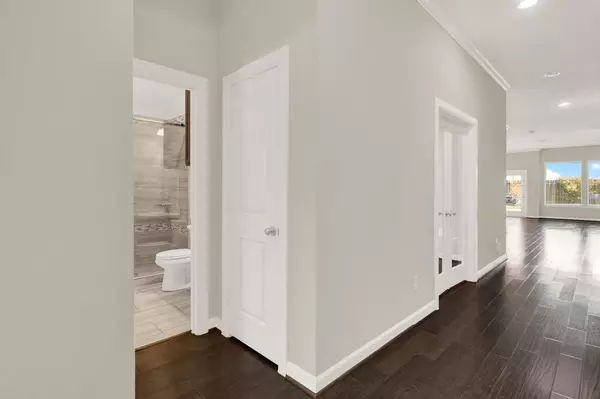 11150 Honeysuckle Haven DR, Cypress, TX 77433