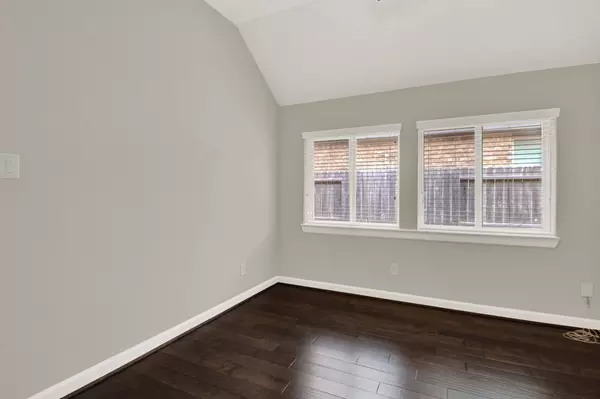 11150 Honeysuckle Haven DR, Cypress, TX 77433