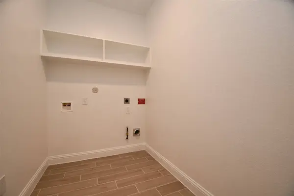 19722 Dwight Eisenhower, Cypress, TX 77433