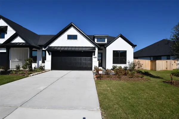 19718 Dwight Eisenhower DR, Cypress, TX 77433