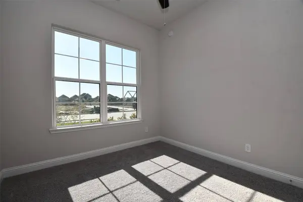 19718 Dwight Eisenhower DR, Cypress, TX 77433