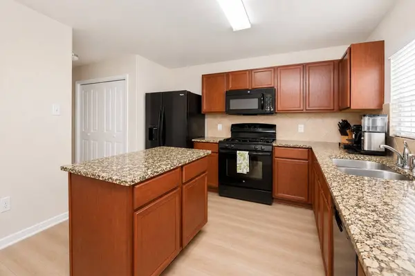 3010 Apple Dale DR, Houston, TX 77084