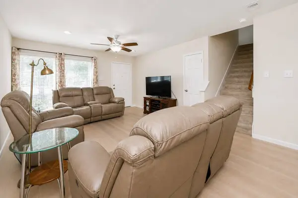 3010 Apple Dale DR, Houston, TX 77084