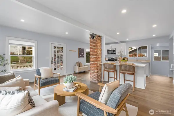 6058 6th AVE NE, Seattle, WA 98115