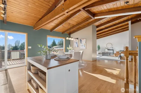 841 Brookmere DR, Edmonds, WA 98020