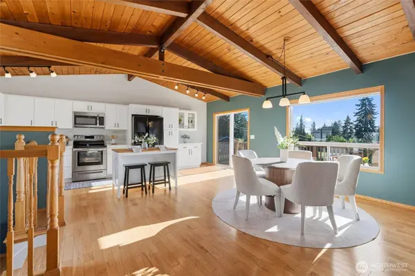 841 Brookmere DR, Edmonds, WA 98020