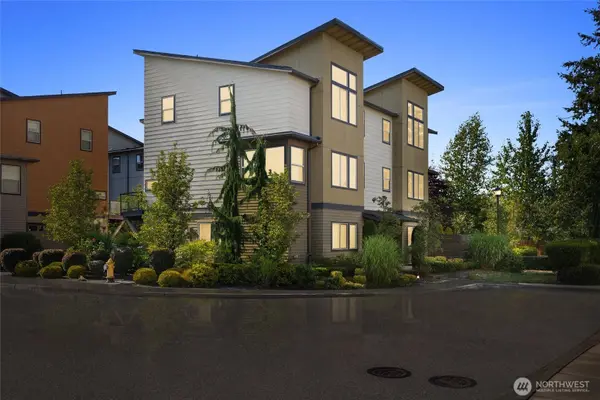 347 Chelan AVE NE, Renton, WA 98059