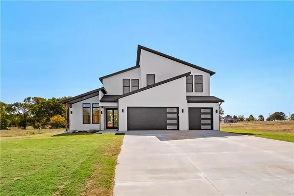 941 Red Cedar Pl, Rogers, AR 72756