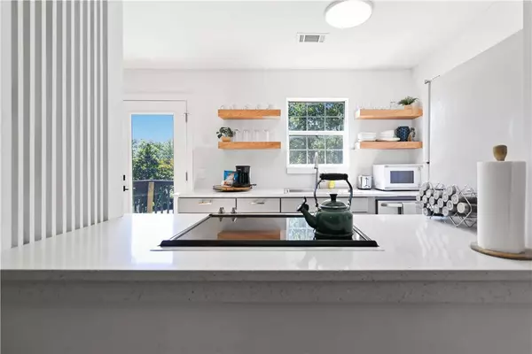 74 Witherby Dr, Bella Vista, AR 72714