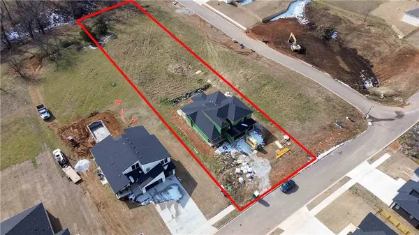 949 Red Cedar Pl, Avoca, AR 72711