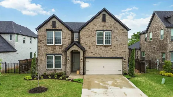 5104 SW Stanford Ct, Bentonville, AR 72713
