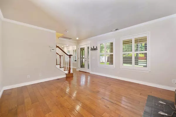 22575 Foresthill RD, Foresthill, CA 95631