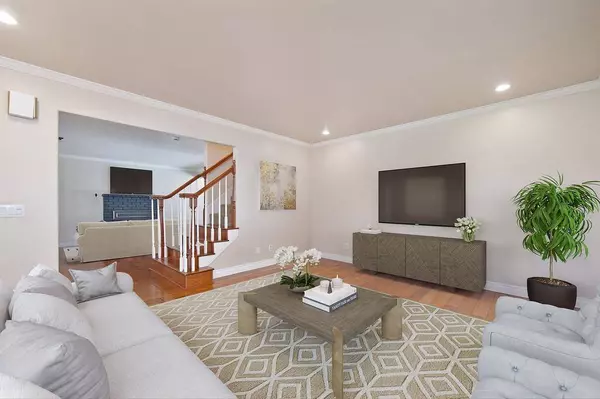 22575 Foresthill RD, Foresthill, CA 95631