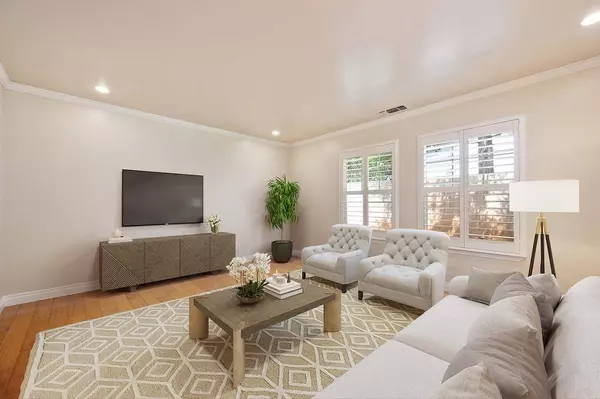 22575 Foresthill RD, Foresthill, CA 95631