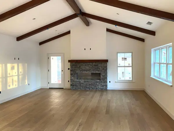 5569 Crestline DR, Foresthill, CA 95631