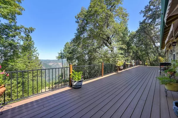 4262 Morning Star PL, Foresthill, CA 95631