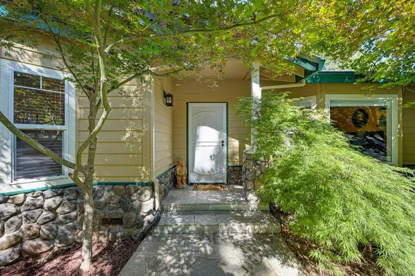 4262 Morning Star PL, Foresthill, CA 95631