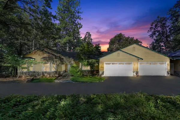 4262 Morning Star PL, Foresthill, CA 95631