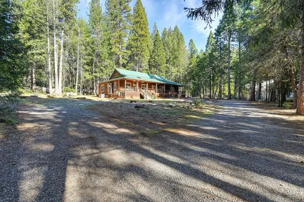 2455 Granite Chief PL, Foresthill, CA 95631