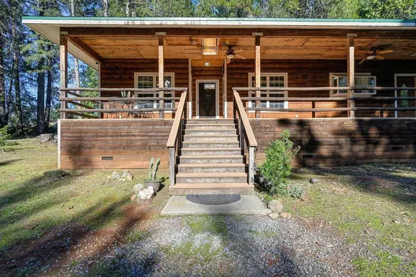 2455 Granite Chief PL, Foresthill, CA 95631