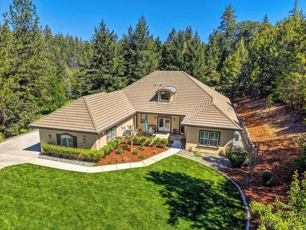 5180 Bella Vista CIR, Foresthill, CA 95631