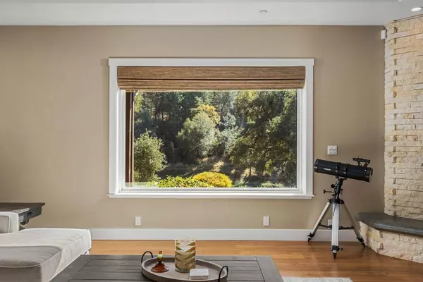 12980 Austin Forest CIR, Auburn, CA 95602