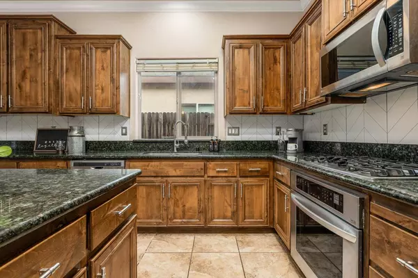 1406 La Guardia CIR, Lincoln, CA 95648