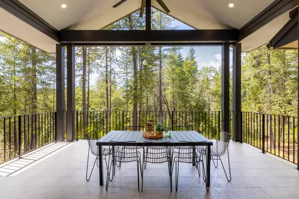 1702 The Point RD, Meadow Vista, CA 95722