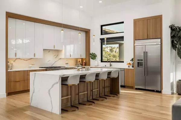 635 Lakeridge DR, Auburn, CA 95603