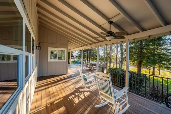 3310 Oak Creek CT, Auburn, CA 95603