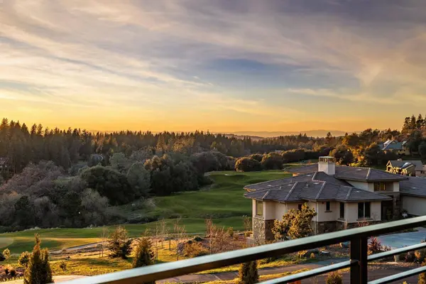 2611 Pinnacle View DR, Meadow Vista, CA 95722