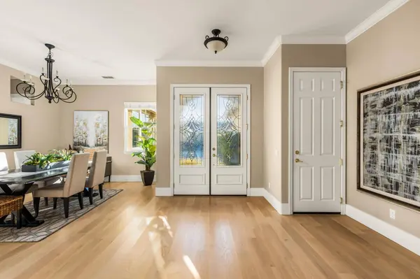 797 Grandview DR, Auburn, CA 95603