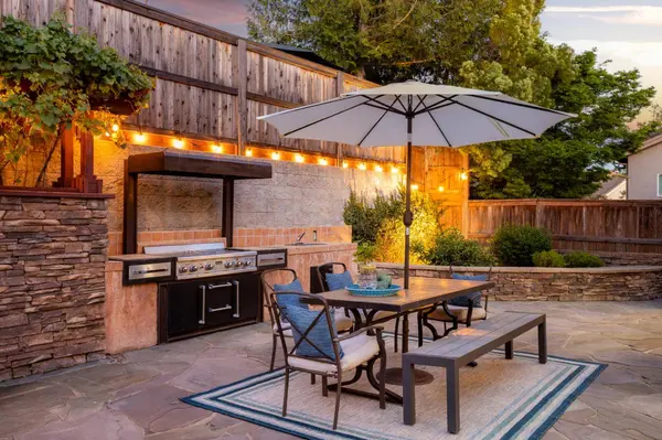 797 Grandview DR, Auburn, CA 95603