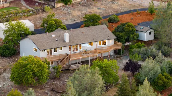 3027 Saddle View CT, Auburn, CA 95602