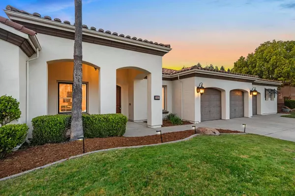 4060 Kingsbarns DR, Roseville, CA 95747