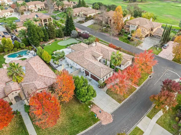 3900 Stoneleigh CT, Roseville, CA 95747