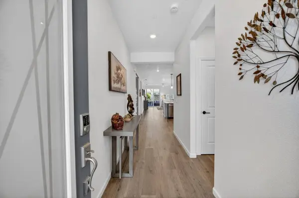 1452 Carson River LOOP, Lincoln, CA 95648