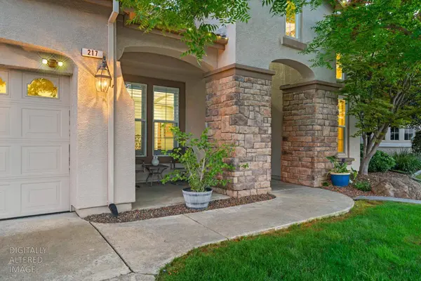 217 Baroness CT, Roseville, CA 95747