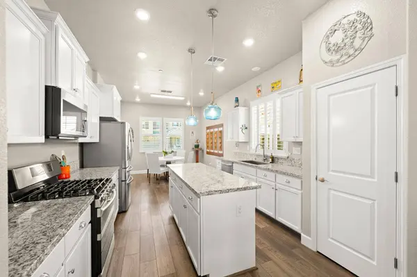 5628 Whisper Wind WAY, Roseville, CA 95747